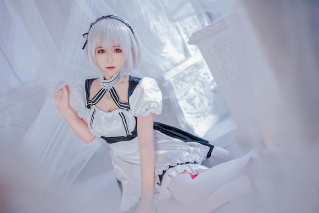 三组国人漂亮COSER扮演的手游《碧蓝航线》角色“天狼星”！