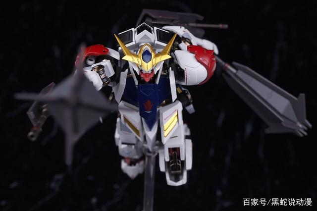 MR魂巴巴托斯高达天狼座实物详解武装到牙齿的三流机师专属座驾