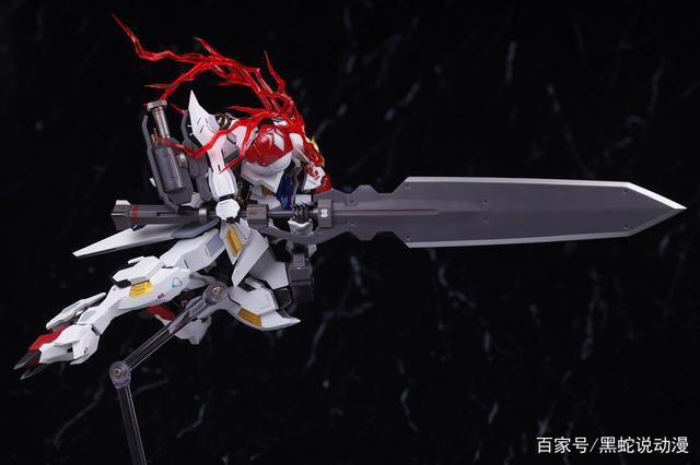 MR魂巴巴托斯高达天狼座实物详解武装到牙齿的三流机师专属座驾