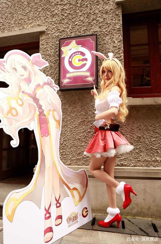 羡煞全国宅男！魔都彩虹岛X萌果酱女仆咖啡店人气爆表