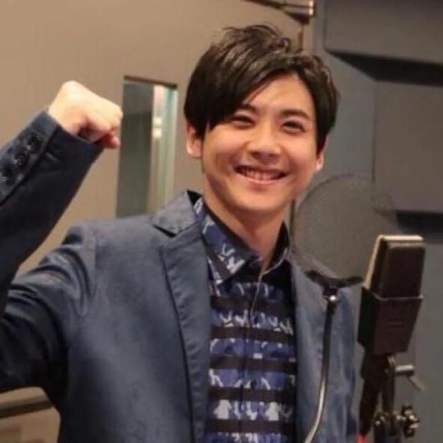 这些人抢走了宅男们百分九十的“老婆”，堪称动漫界的后宫王