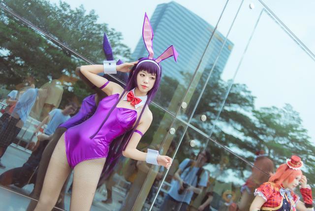 路人女主的养成方法霞之丘诗羽兔女郎cosplay