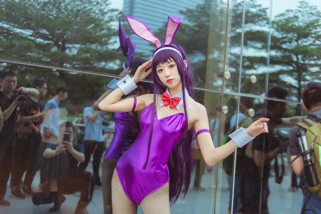 路人女主的养成方法霞之丘诗羽兔女郎cosplay