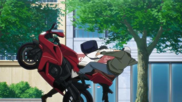 高校之神开播：男主车速太快，车轮压在美少女脸上，剧情展开有趣