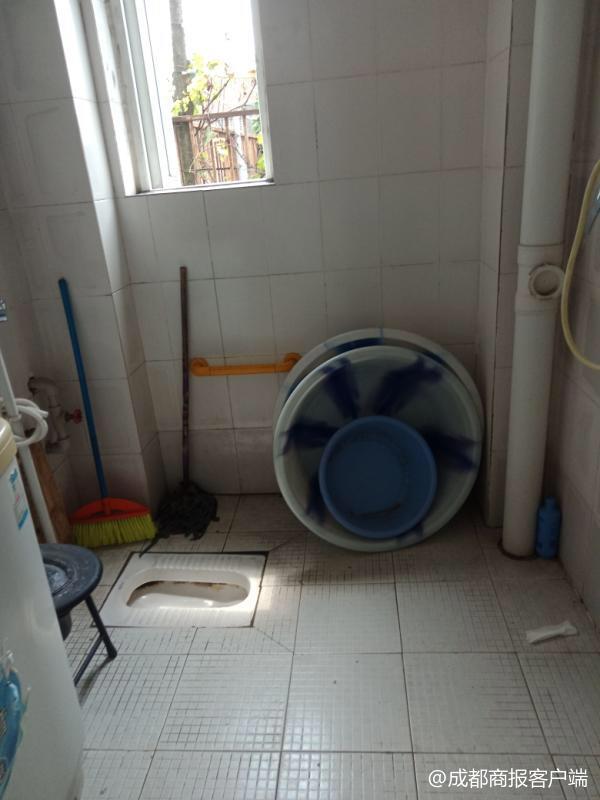 8岁女孩疑因模仿熊大熊二攀岩从6楼坠下救治3天不幸离世