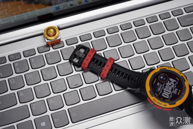 海贼迷狂喜！佳明本能Instinct2航海王联名款