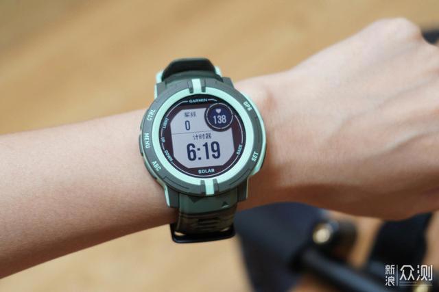 海贼迷狂喜！佳明本能Instinct2航海王联名款