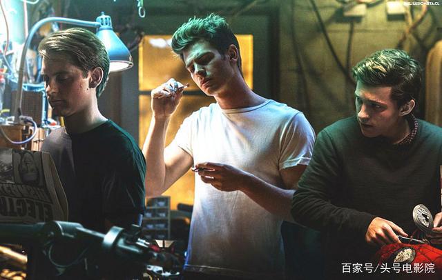 《蜘蛛侠3》三蛛同框！46岁托比马奎尔复出，苍老憔悴，令人唏嘘