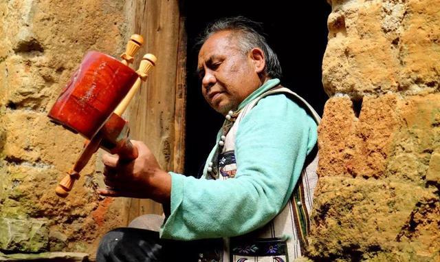 “三味线”和“三弦”，他们都在传承，我们却在慢慢遗忘