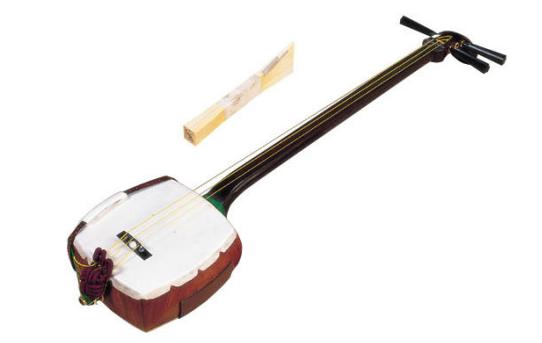 《纯白之音》：男主的励志三味线音乐之旅，将音乐洗涤成纯洁的白