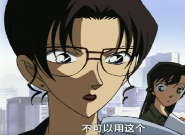 名侦探柯南：毛利兰遇到危机，以为妃英里有了新的恋人