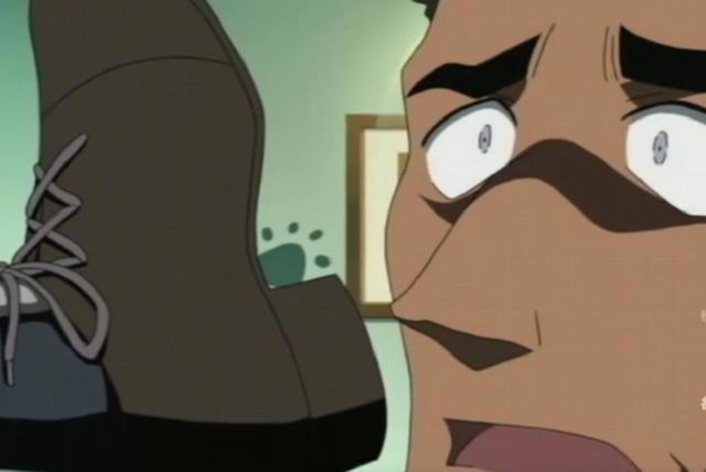 名侦探柯南：毛利兰遇到危机，以为妃英里有了新的恋人