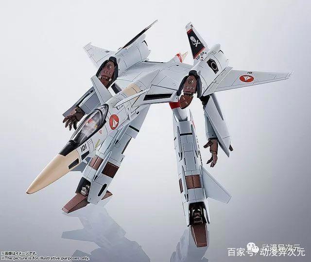 VF-1后继机体登场，万代Hi-METALR系列VF-4闪电III