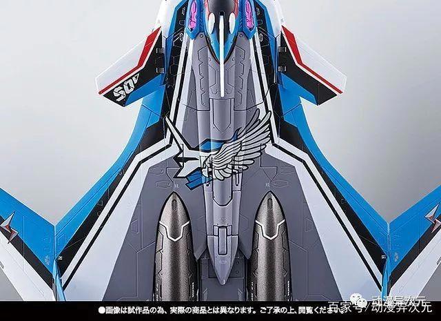 继承队友遗志的新生机体，万代DX超合金系列VF31J改