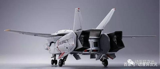 无法磨灭的一代经典，万达DX超合金系列《超时空要塞》VF1J