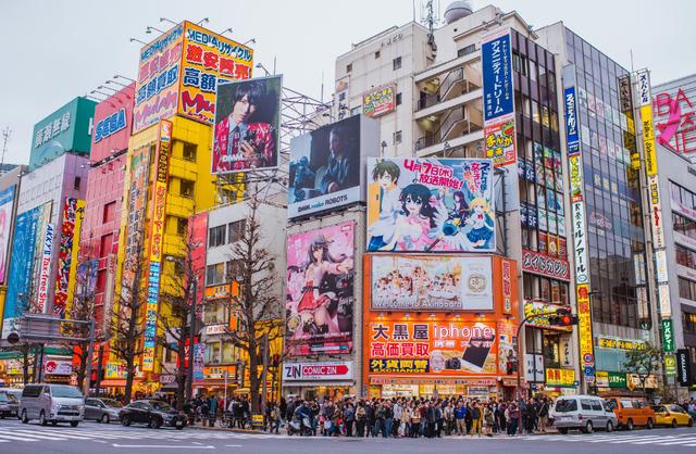 一位日本动漫宅，月薪17万，近1/3的钱都用来追二次元，让人惊讶