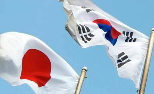 对宅男的歧视，原来是无国界的！韩国影院员工喊出：死宅真恶心