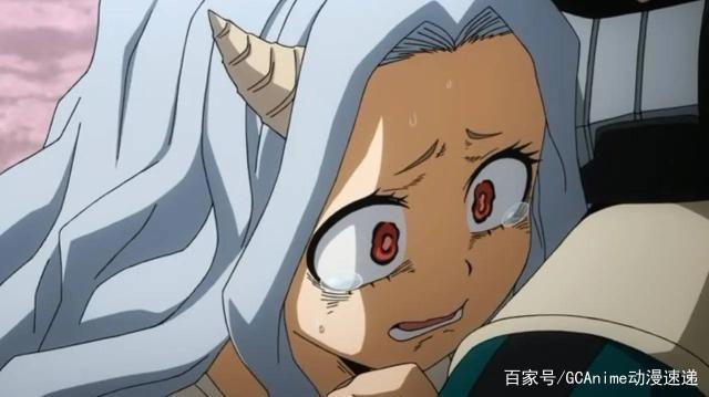 护夫狂魔，上战场都要带着桐人。真是战场夫妇