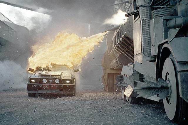 这7款电影里的神车，个个都神通广大，看到最后一个我笑了，国产车也能这么牛