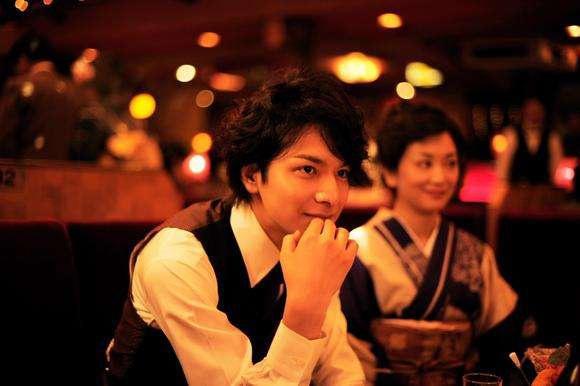 人间失格又出动漫新作，这次是科幻末日风，难道之前看的是假书？