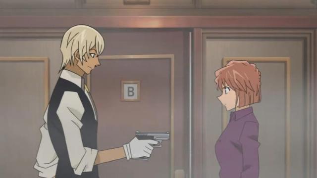 动漫《名侦探柯南：绀青之拳》江户川柯南比怪盗基德更会使唤人