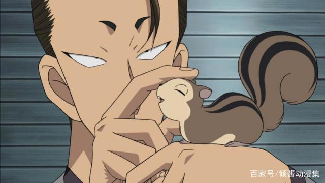 名侦探柯南：绫小路警部的可爱朋友花栗鼠，表情神同步