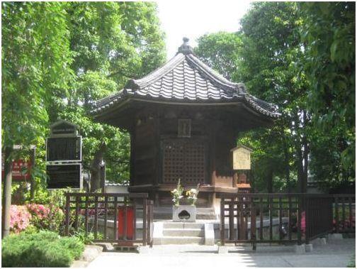 岁月熬不过柯南，这些取景地替我们珍藏童年