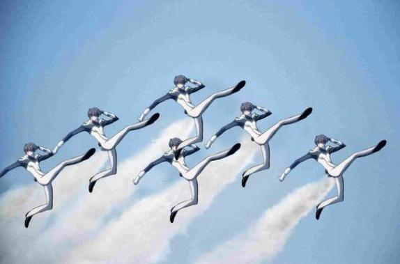 动漫中的“飞踢”瞬间，利威尔兵长是鬼畜素材，毛利兰的威力太强了