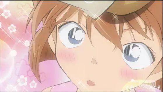 名侦探柯南：小哀在步美房间睡醒，看着属实有点心酸