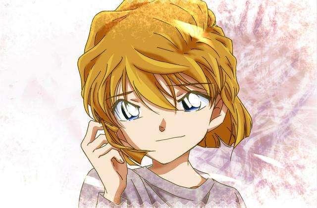 知道柯南变小的都有谁？最后这位不仅知道，还经常利用新一身份