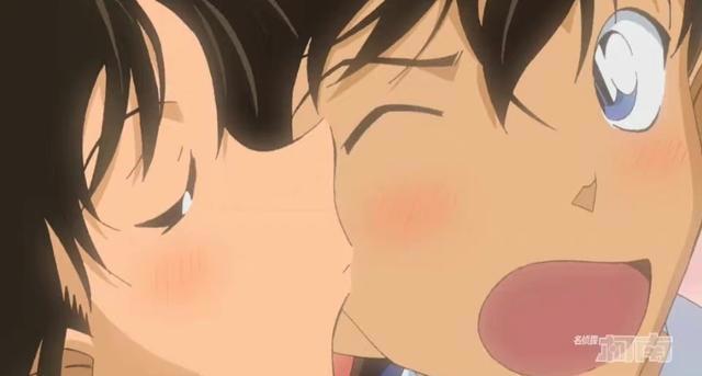 名侦探柯南：红色的修学旅行篇放送三周年，回顾新兰CP的高甜场面