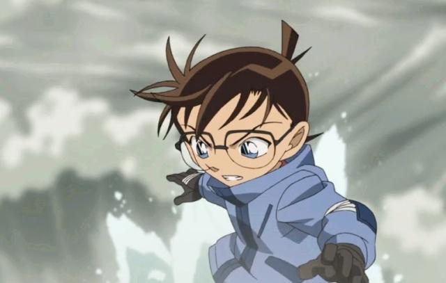 名侦探柯南：“柯学”世界中的四大极限操作，京极真已超神