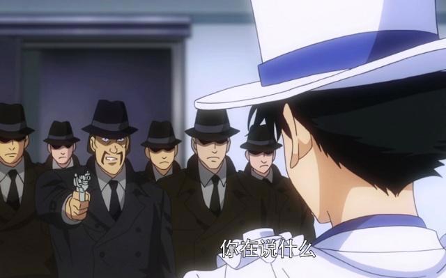 名侦探柯南：四个能躲子弹的角色，怪盗基德轻松优雅，琴酒最狼狈