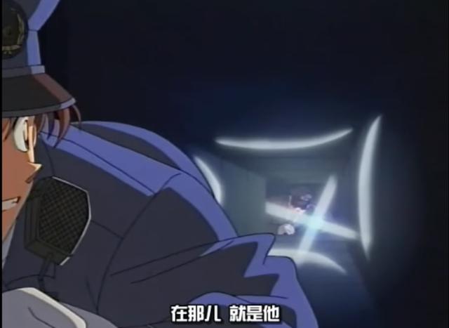 名侦探柯南：工藤新一VS怪盗基德，侦探与怪盗碰撞出来的美妙羁绊