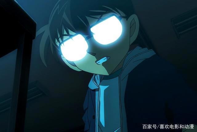 这是一位“老柯南粉”的成长自述，记录了她与柯南相识的18年时间