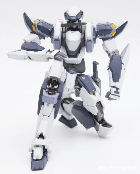 万代《全金属狂潮》ARX-7强弩MB合金版开箱：细致度满分 配件超多