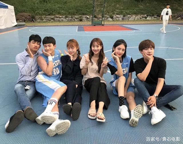 被这10集韩剧笑惨了！男主从10年前漫画走出来，满嘴土味情话