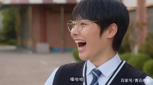 被这10集韩剧笑惨了！男主从10年前漫画走出来，满嘴土味情话