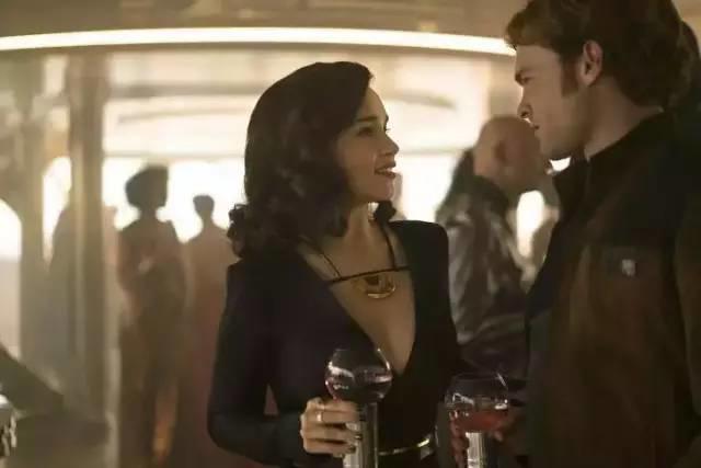 5月大片这么多，烂片该怎么活？