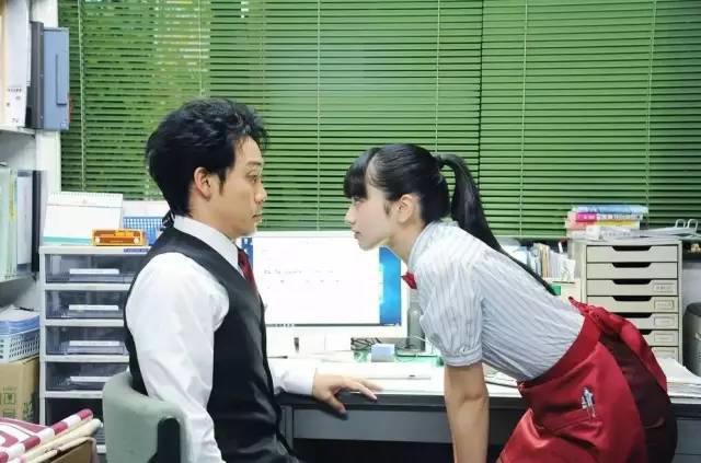 5月大片这么多，烂片该怎么活？