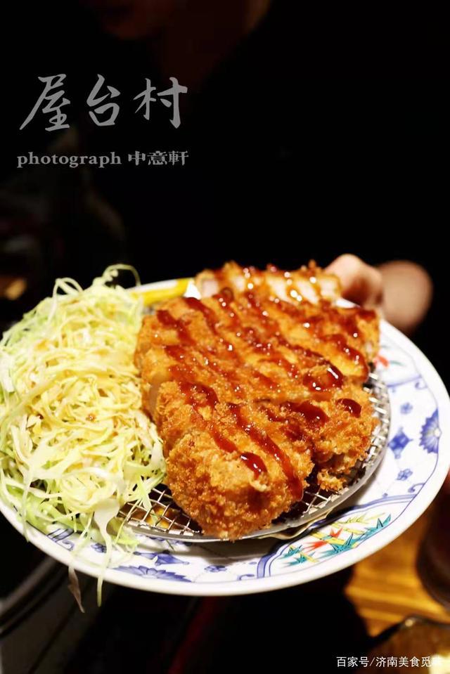 5年啦！大明湖畔这家日式漫画风的烧鸟屋，天天晚上食客爆满