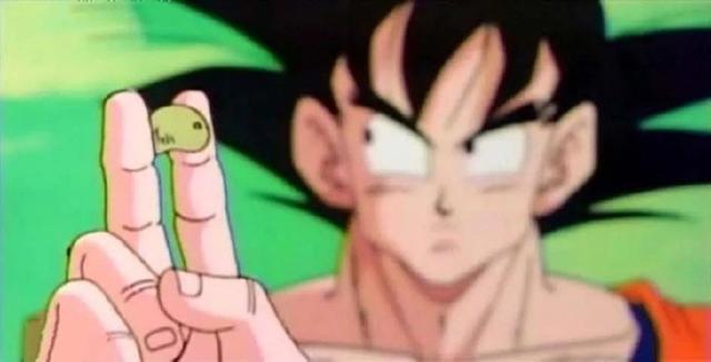 动漫中吃了战斗力就会爆发的道具，小时候经常模仿第二个！