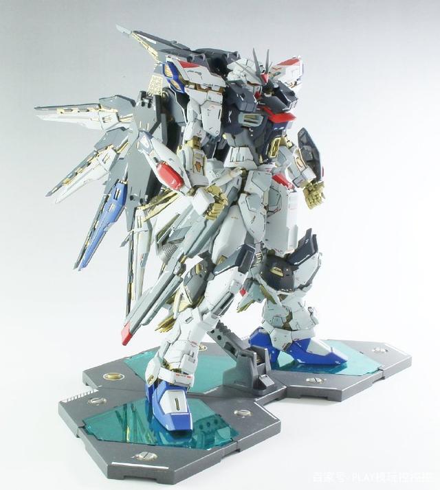 高达创形者外传，强袭自由MR-G高达模型