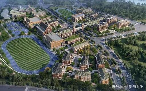 一年学费20 万，依然有很多学生挤破头也要上