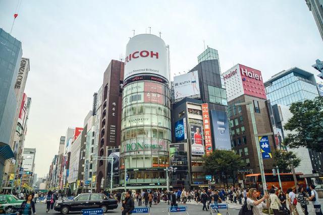 新文化的冲击，日本东京的特色艺术与动画之旅