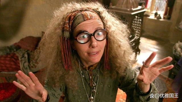 哈利波特：特里劳尼如何成为占卜学教授，她有哪些真正的预言？