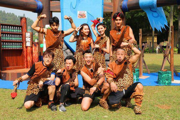 【网络文艺日报】“吃鸡“之争，赌上用户隐私值得吗？