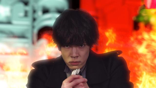 假面骑士Saber元素龙变身赏析，超厚字典魔法书，两条龙撕咬变身