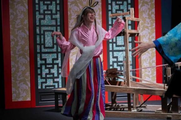 假面骑士圣刃特别篇追加：魔法努和玲花组成新cp，芽衣又被迫害了