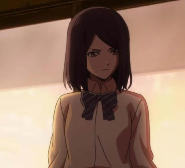 七月番霸权之争，这个小姐姐开场吸粉无数！